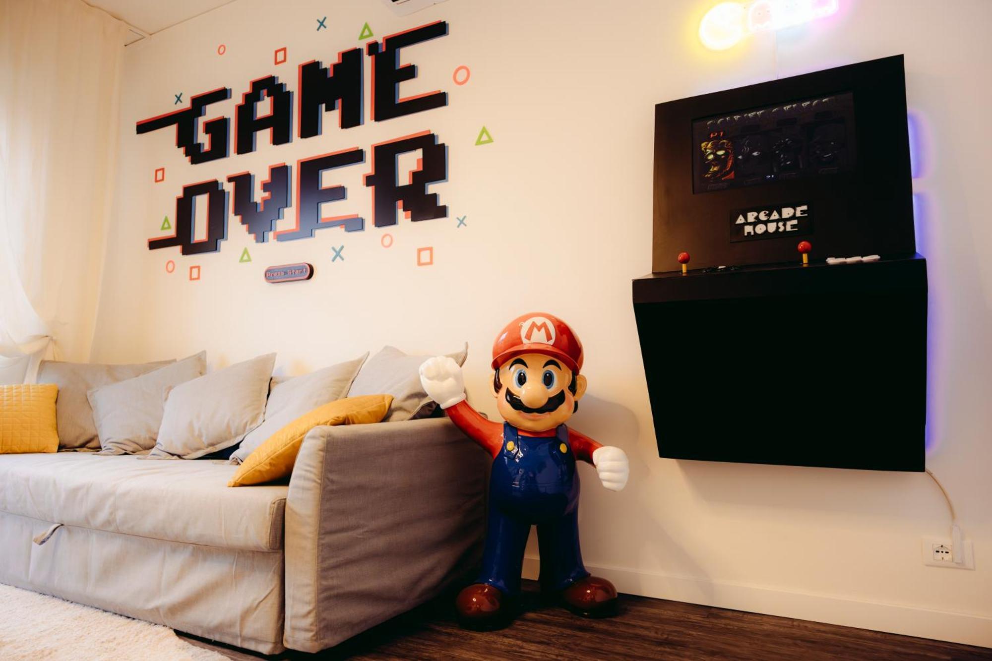 Arcade House Verona Fiera Netflix + Videogame Eksteriør bilde